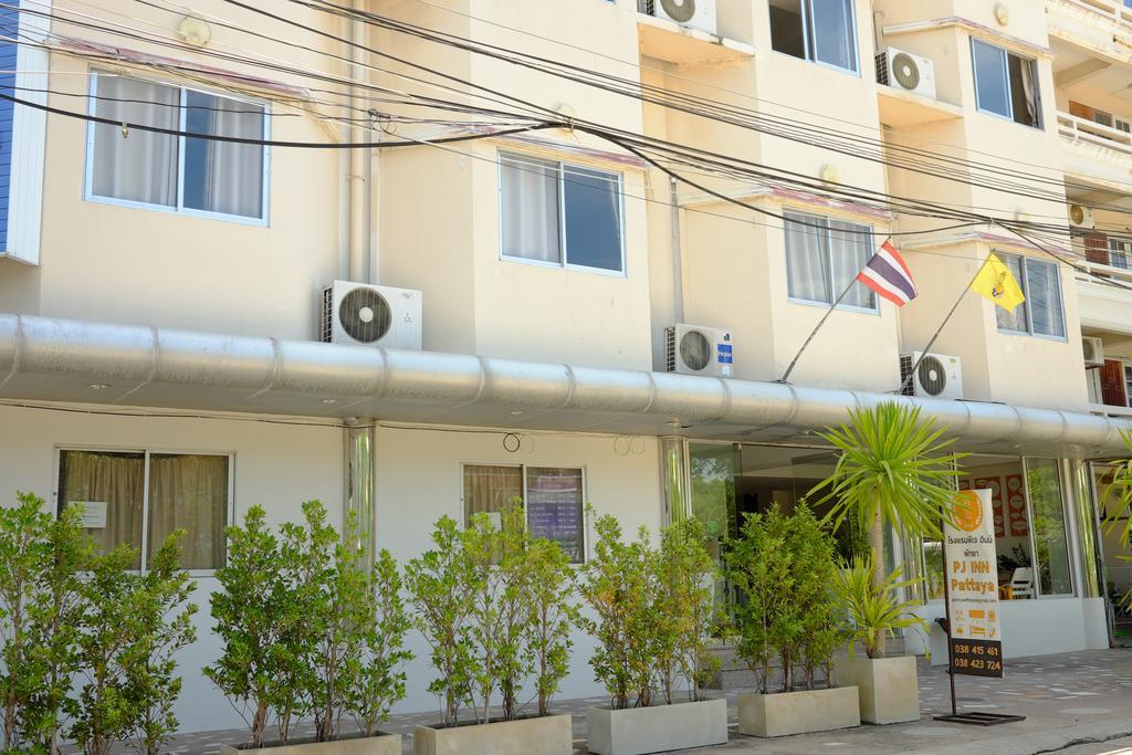 Pj Inn Pattaya Bagian luar foto