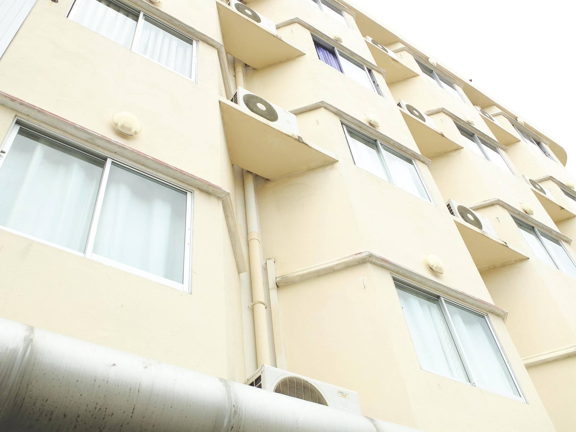 Pj Inn Pattaya Bagian luar foto